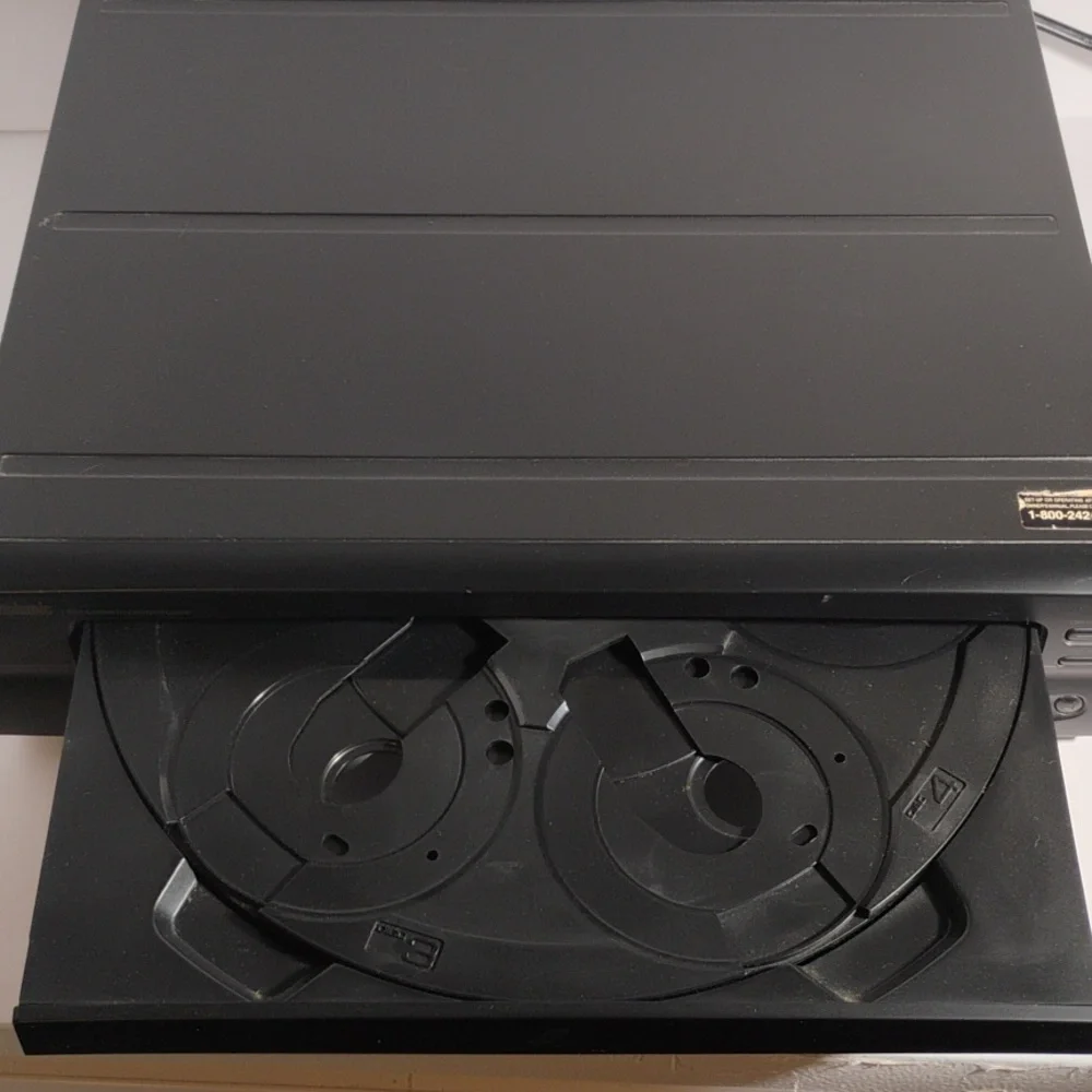 Symphonic 5 Disc Automatic CD Changer CD5800